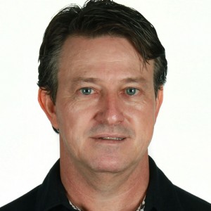 Dr. Fernando L. Mantelatto. 